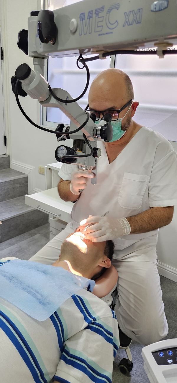 Tratamiento con microscopio operatorio COPP